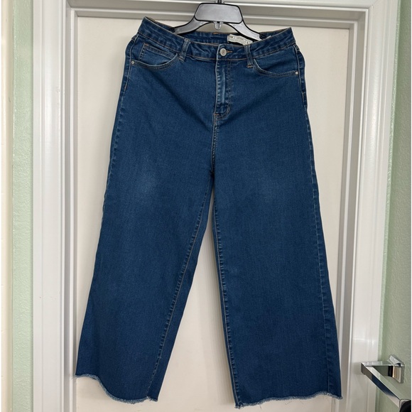 I & M Jeans Ariana Gaucho Pants Size Large - Picture 1 of 5